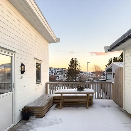 Koselig Hus I Hjerte Av Lofoten