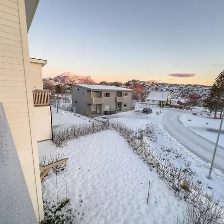 Koselig Hus I Hjerte Av Lofoten Storvagan